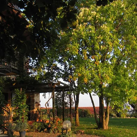 Mit Blick Auf Den Gardasee By Interhome Puegnago