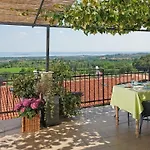 Mit Blick Auf Den Gardasee By Interhome דירה פואניאגו